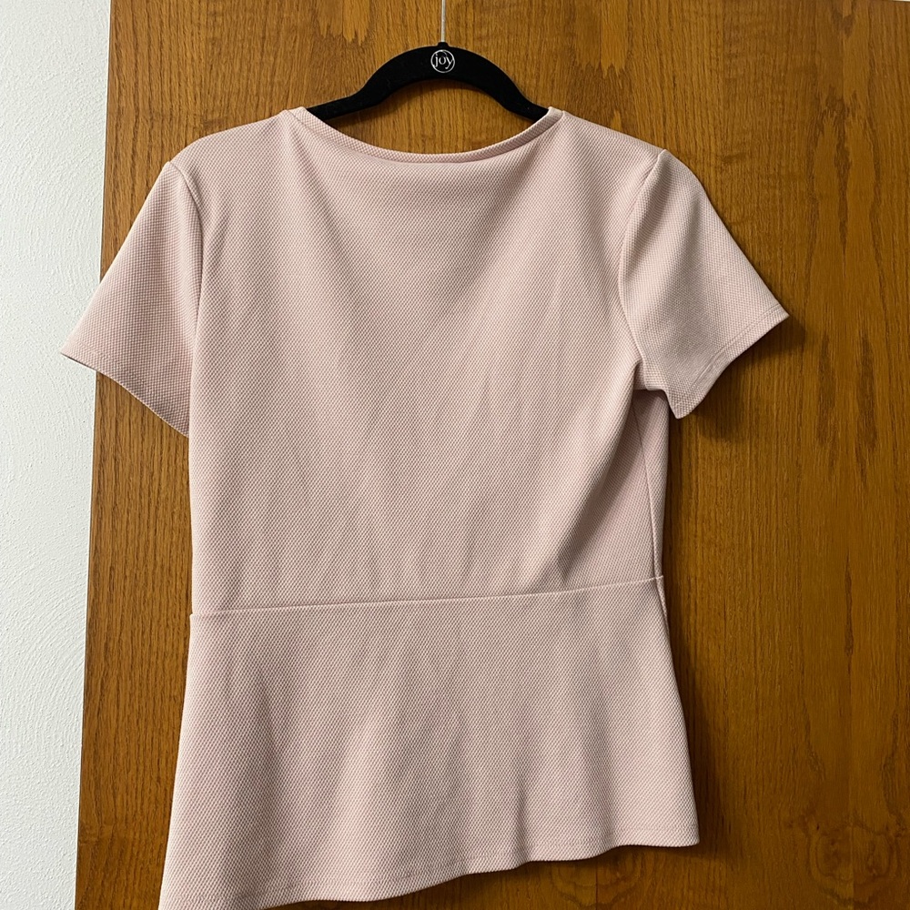 Express Knot-Front Blouse - Picture 3 of 3